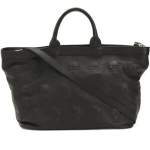 IO Pelle Italia Leather Skull Bag